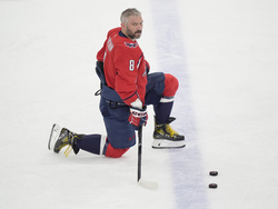Blackhawks Capitals Hockey
