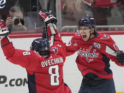 Blackhawks Captials Hockey