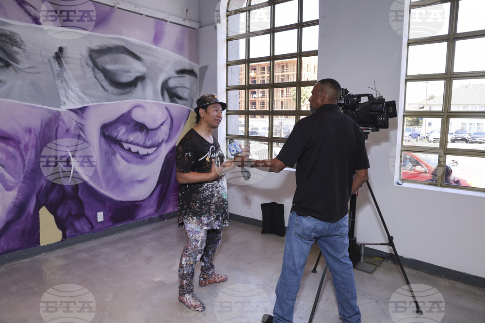 New Robert Vargas Murals Honor Fight Against Hunger