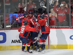 Blackhawks Capitals Hockey
