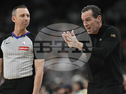 Cavaliers Spurs Basketball