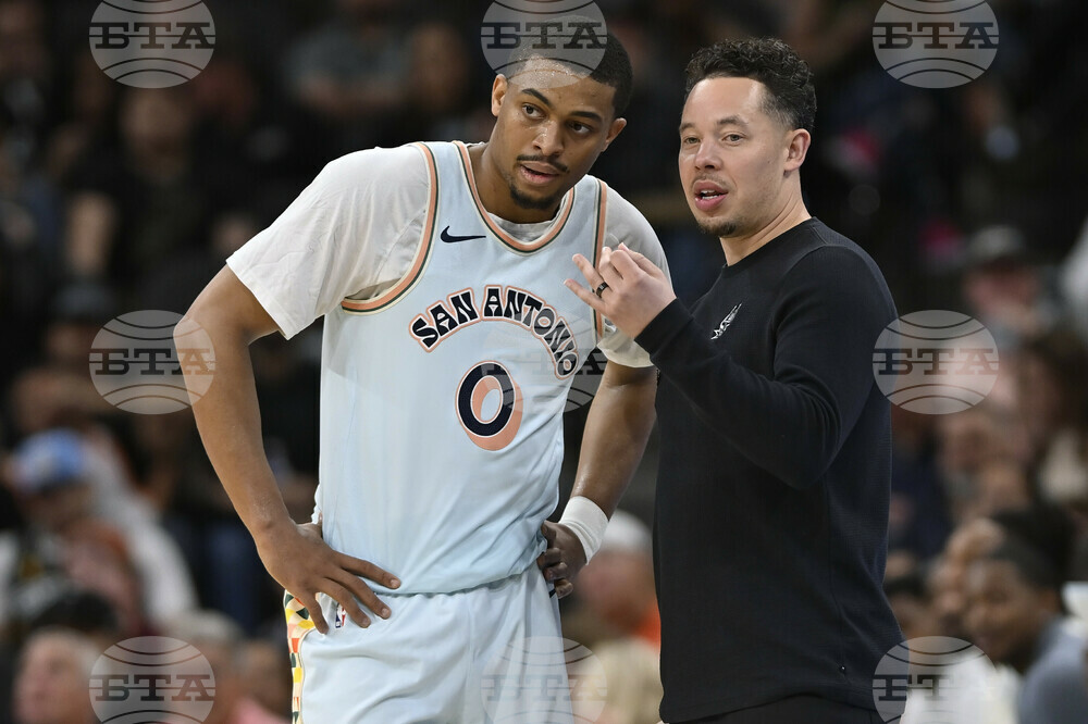 Cavaliers Spurs Basketball