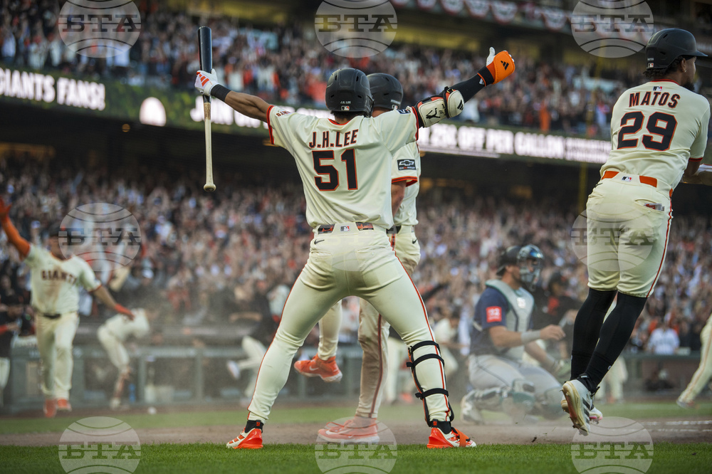 Mariners Giants Baseball