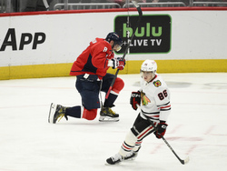 Blackhawks Capitals Hockey