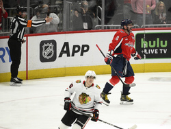 Blackhawks Capitals Hockey