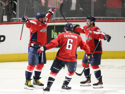 Blackhawks Capitals Hockey