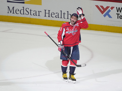 Blackhawks Capitals Hockey