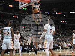 Cavaliers Spurs Basketball