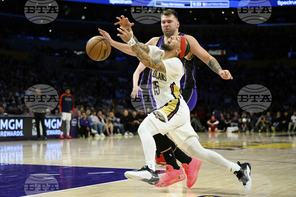 Pelicans Lakers Basketball