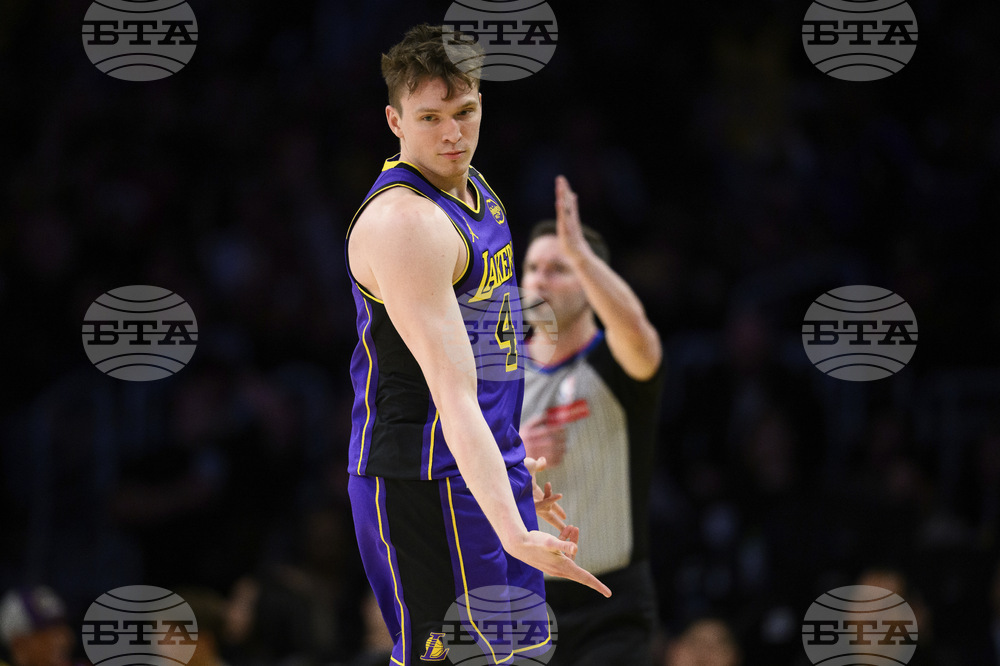 Pelicans Lakers Basketball