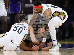 Pelicans Lakers Basketball