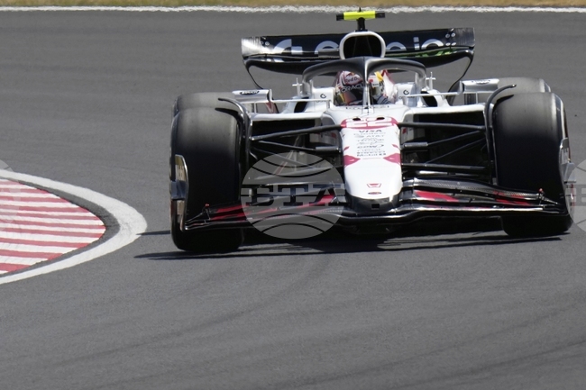 Съветникът на "Ред Бул" Хелмут Марко обяви, че Юки Цунода ще остане в тима до края на сезона