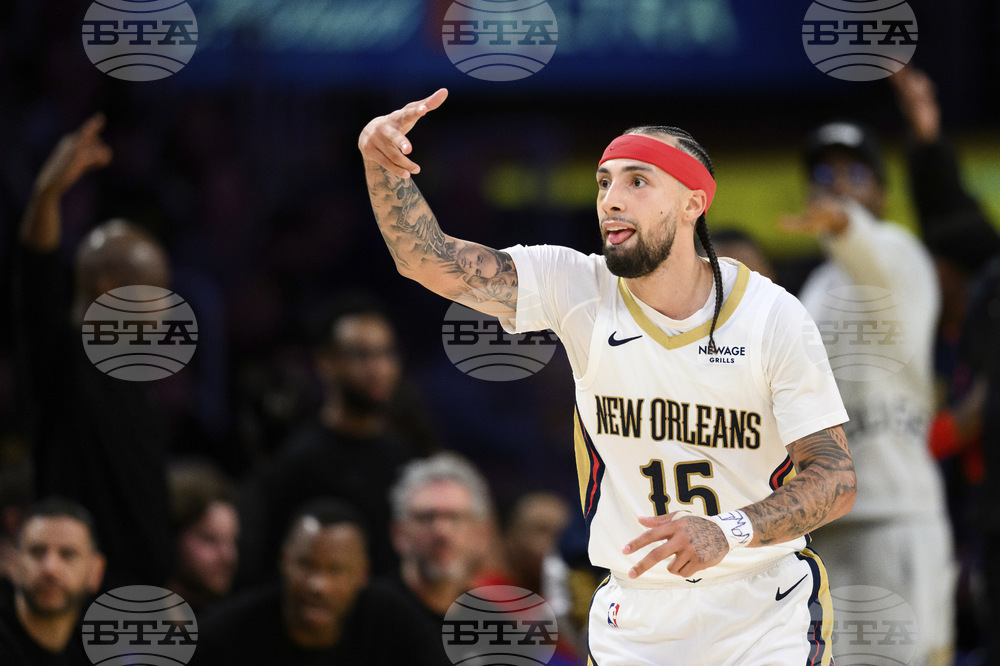 Pelicans Lakers Basketball