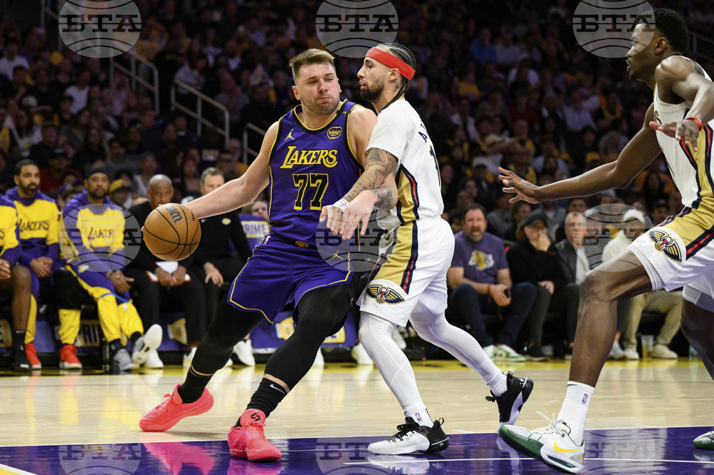Pelicans Lakers Basketball