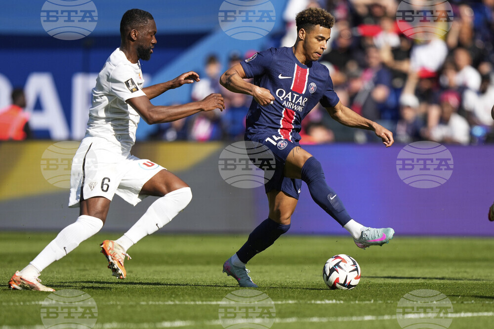 Дуе: „Астън Вила е на четвъртфинал, значи го заслужава“