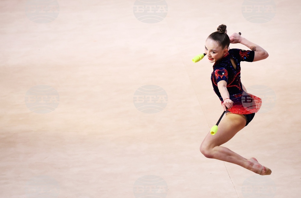 Силно представяне на Стилияна Николова във втория ден на Световното първенство по художествена гимнастика в Рио де Жанейро