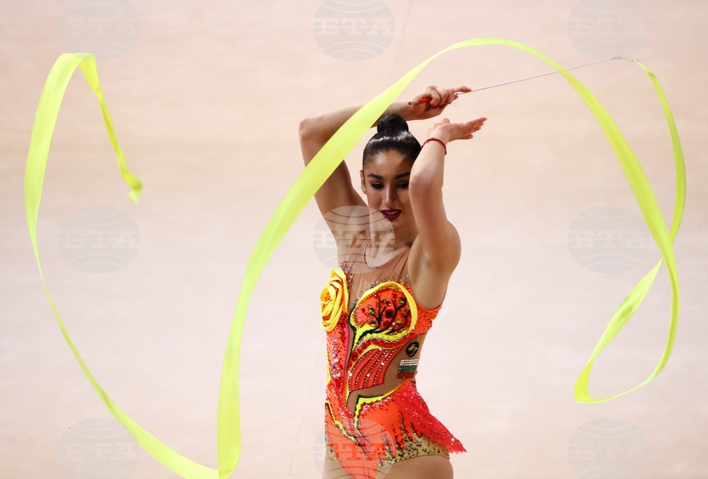 Световна купа по художествена гимнастика - индивидуални състезателки - Ева Брезалиева - лента