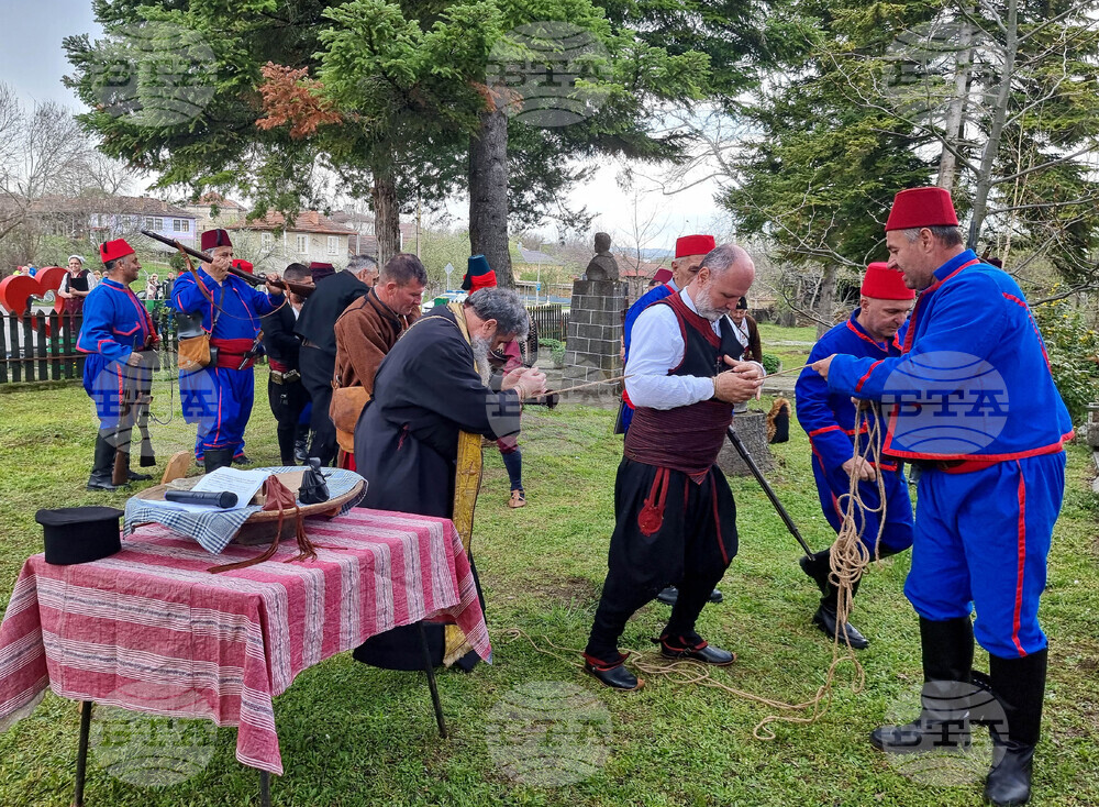 Село Велчево - 190 години от Велчова завера - възстановка