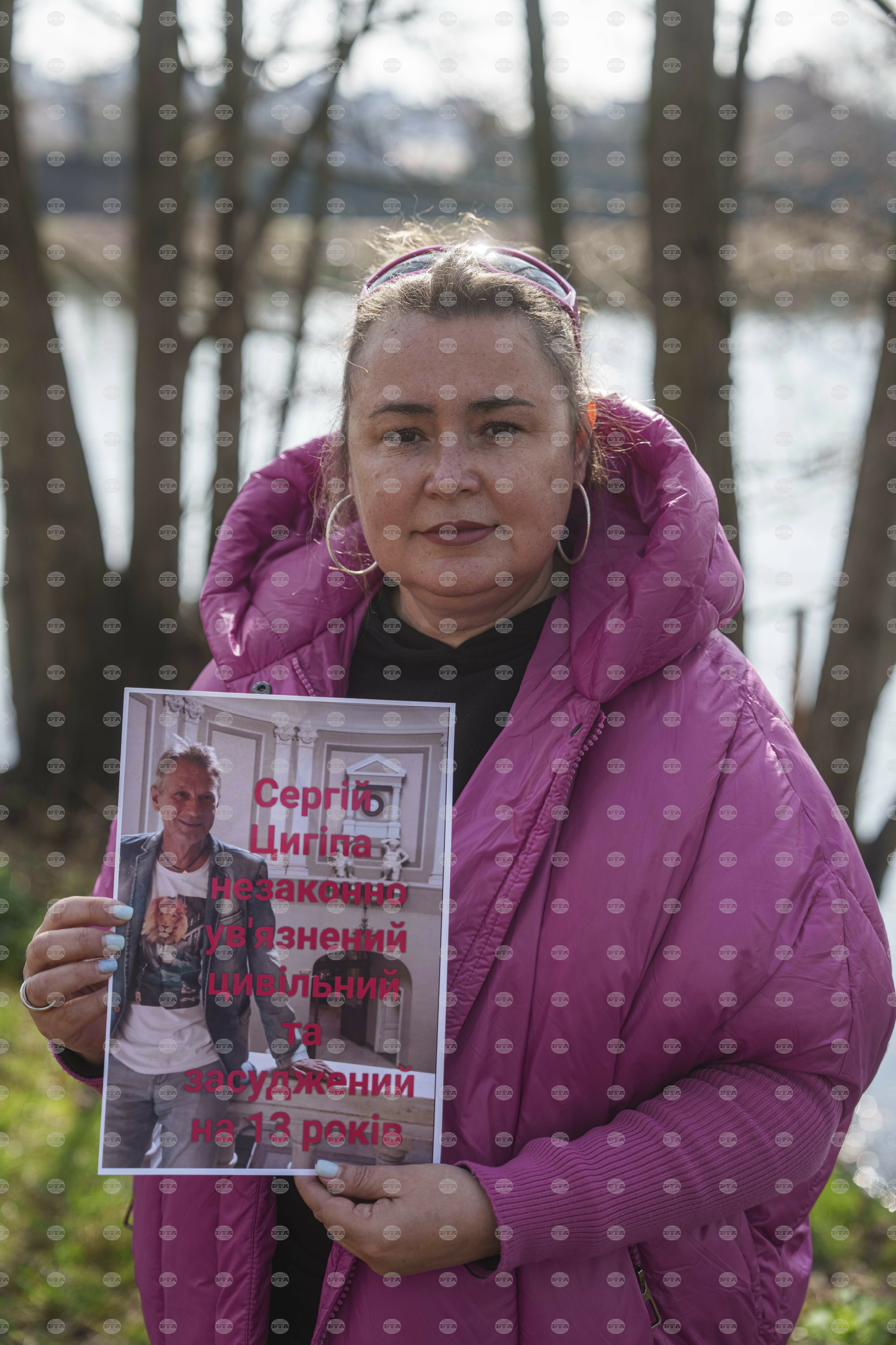Russia Ukraine Imprisoned Civilians