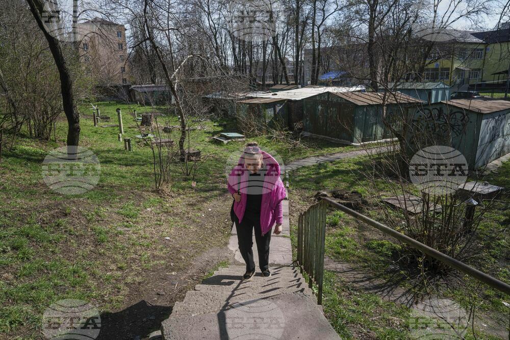 Russia Ukraine Imprisoned Civilians