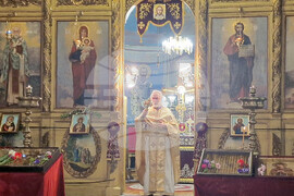 Разград - храм "Свети Николай Мирликийски Чудотворец" - неделно богослужение