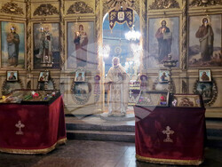 Разград - храм "Свети Николай Мирликийски Чудотворец" - неделно богослужение