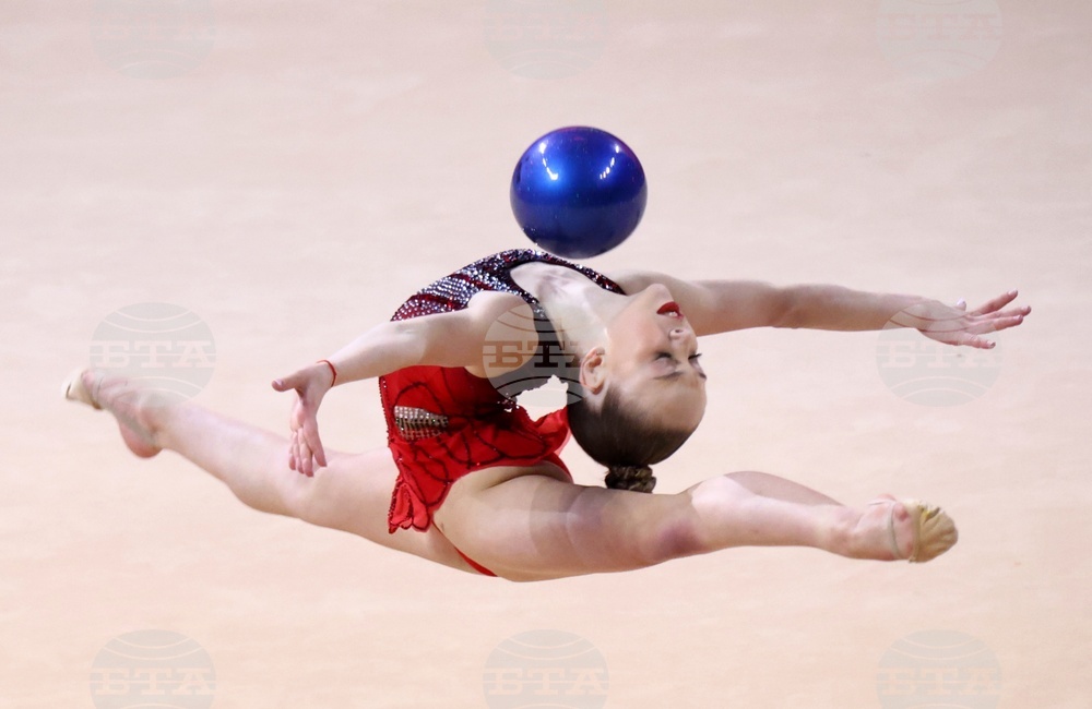 Bulgarian Rhythmic Gymnasts Win Four Medals at World Cup in Baku