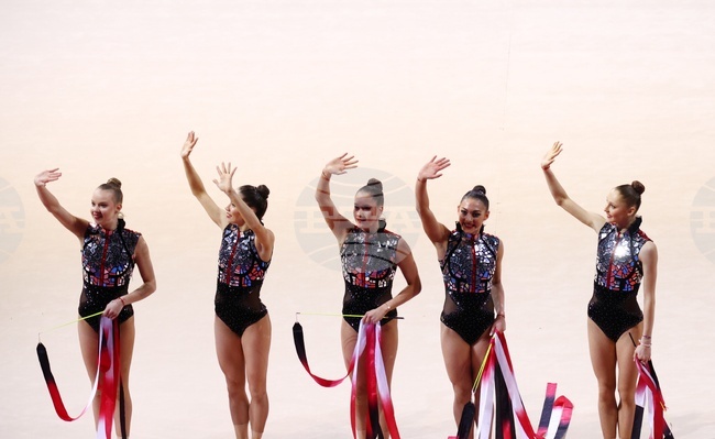Bulgaria's Rhythmic Gymnastics Ensemble Wins Bronze in Five Ribbons Event in Baku