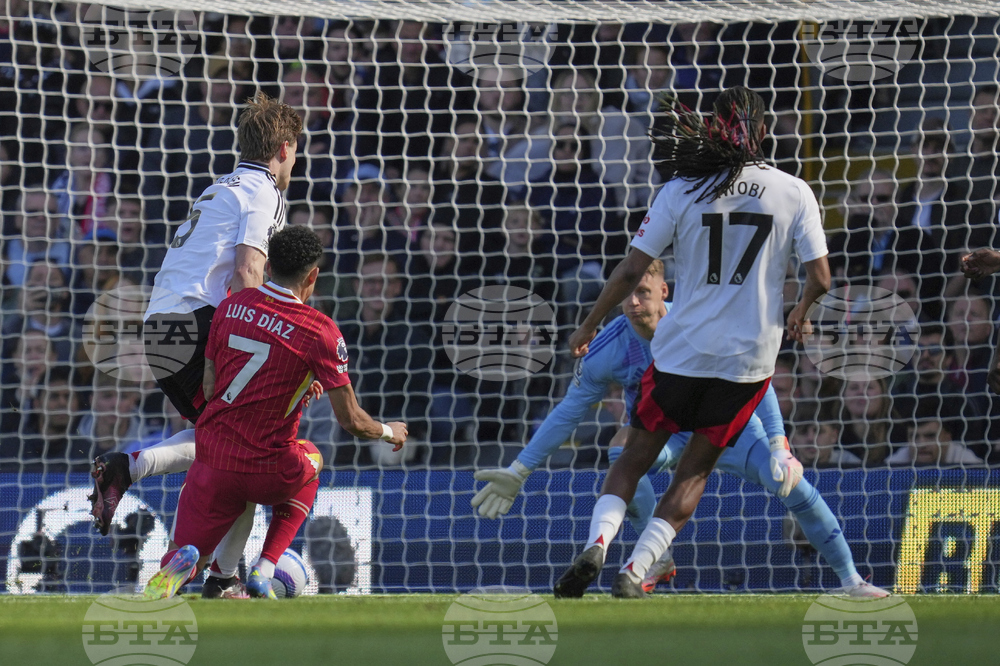 Ливърпул сгреши срещу Фулъм, Челси с равенство срещу Брентфорд, Тотнъм надви Саутхямптън, който изпада от елита