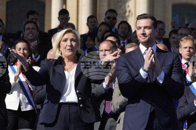 Жордан Бардела заяви, че ако Марин Льо Пен е възпрепятствана да се кандидатира за президент, той ще го направи на нейно място