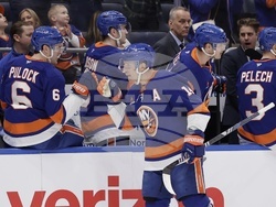 Capitals Islanders Hockey