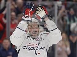 Capitals Islanders Hockey