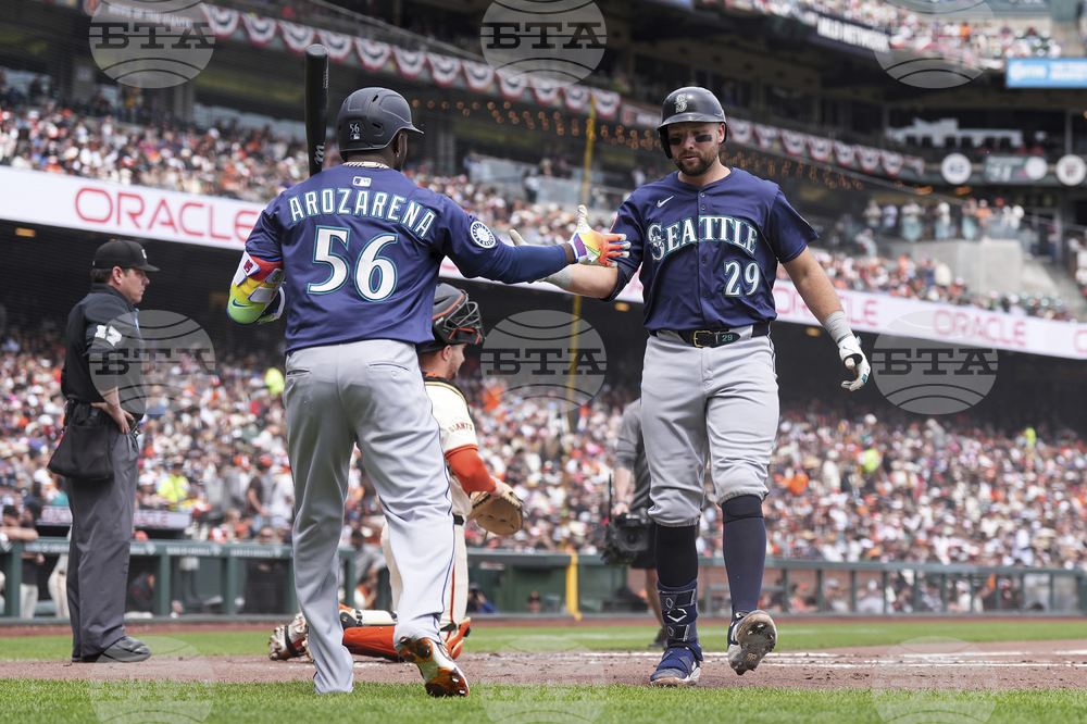 Mariners Giants Baseball