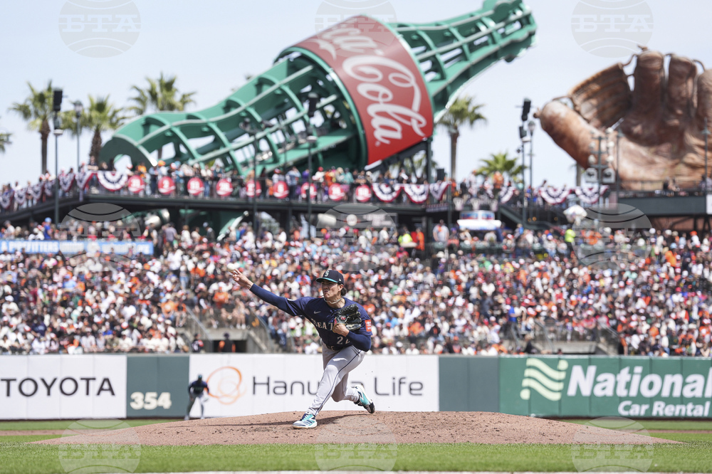 Mariners Giants Baseball