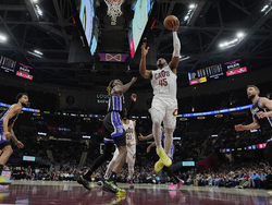Kings Cavaliers Basketball