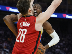 Rockets Warriors Basketball