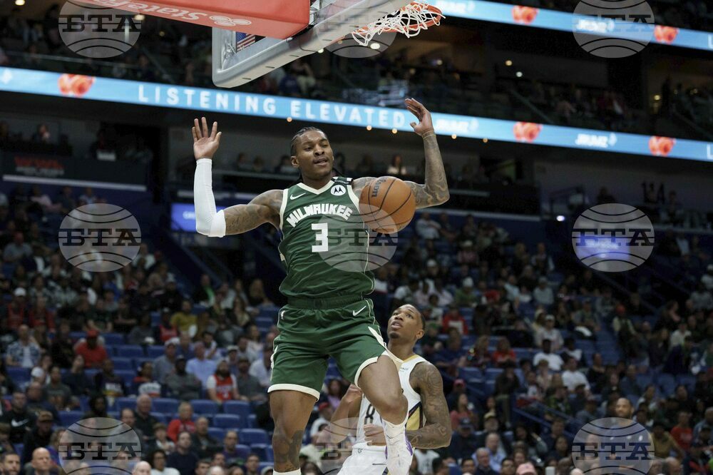 Bucks Pelicans Basketball