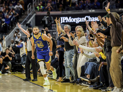 Rockets Warriors Basketball