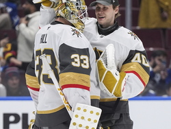 Golden Knights Canucks