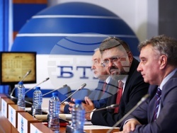 Национален пресклуб на БТА София - УНСС - споразумение - подписване