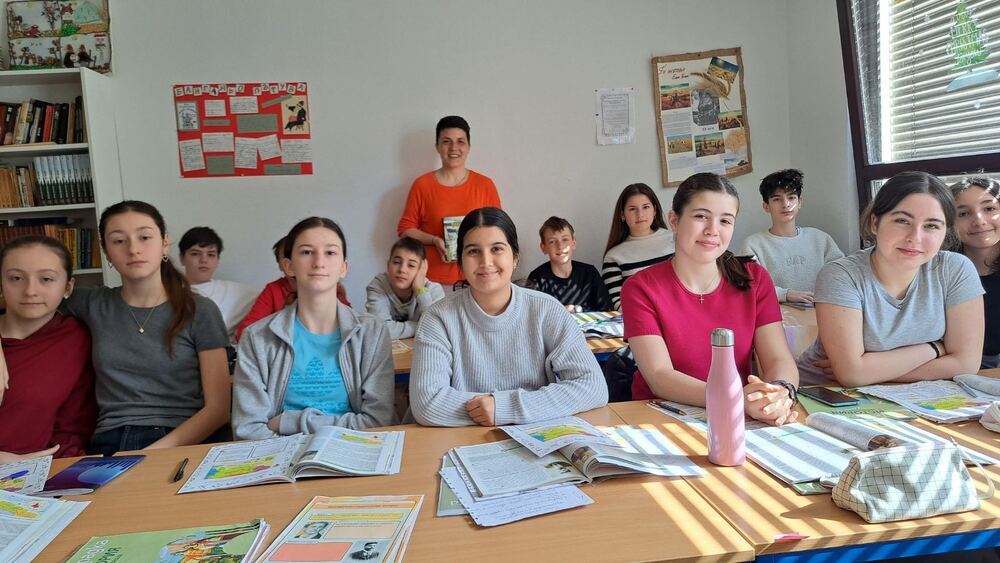 Урок по история с учител от Неврокопската гимназия „Димитър Талев“ в Гоце Делчев се състоя в училище „Св. св. Кирил и Методий“ във Виена