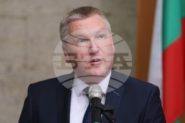 Майкъл Макграт - Георги Георгиев - брифинг