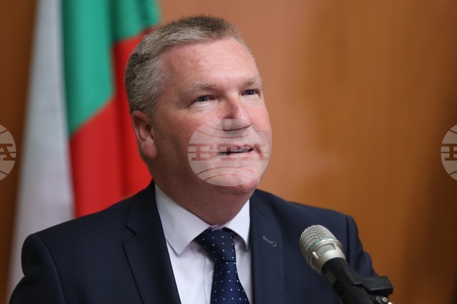 ВСС и Комисията за противодействие на корупцията трябва да бъдат в дневния ред за реформи на кабинета, каза еврокомисарят Майкъл Макграт