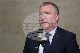 Майкъл Макграт - Георги Георгиев - брифинг