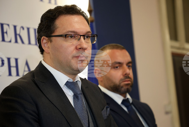 Interior Minister Notes Digitalization Lag at Ministry