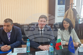 Разград - Стопанска академия "Д. А. Ценов" - областна администрация - меморандум за сътрудничество