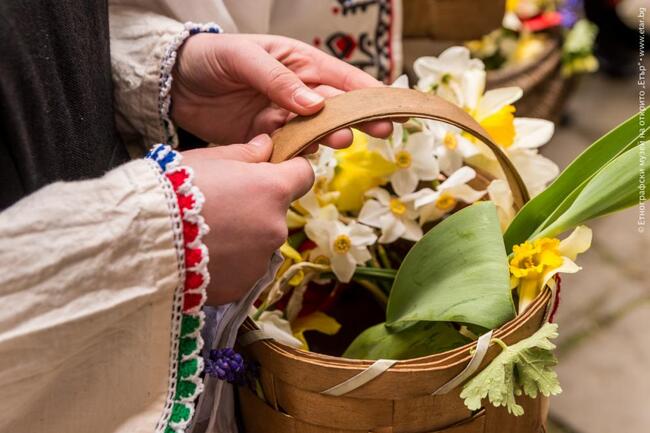 Община Каварна: В седмицата преди Великден празнуваме Лазаровден и Цветница