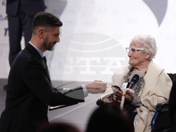 "Достойните българи на годината" - кампания - награждаване