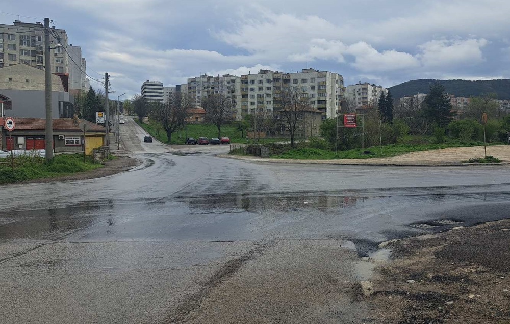 Община Шумен: Кръстовището на ул. „Генерал Скобелев“ и ул. „Марица“ е асфалтирано