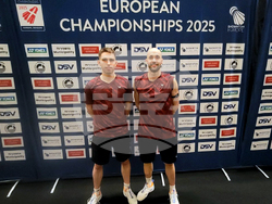 бадминтон, Иван Русев (вдясно) и Илиян Стойнов    снимка: Ива Кръстева/БТА